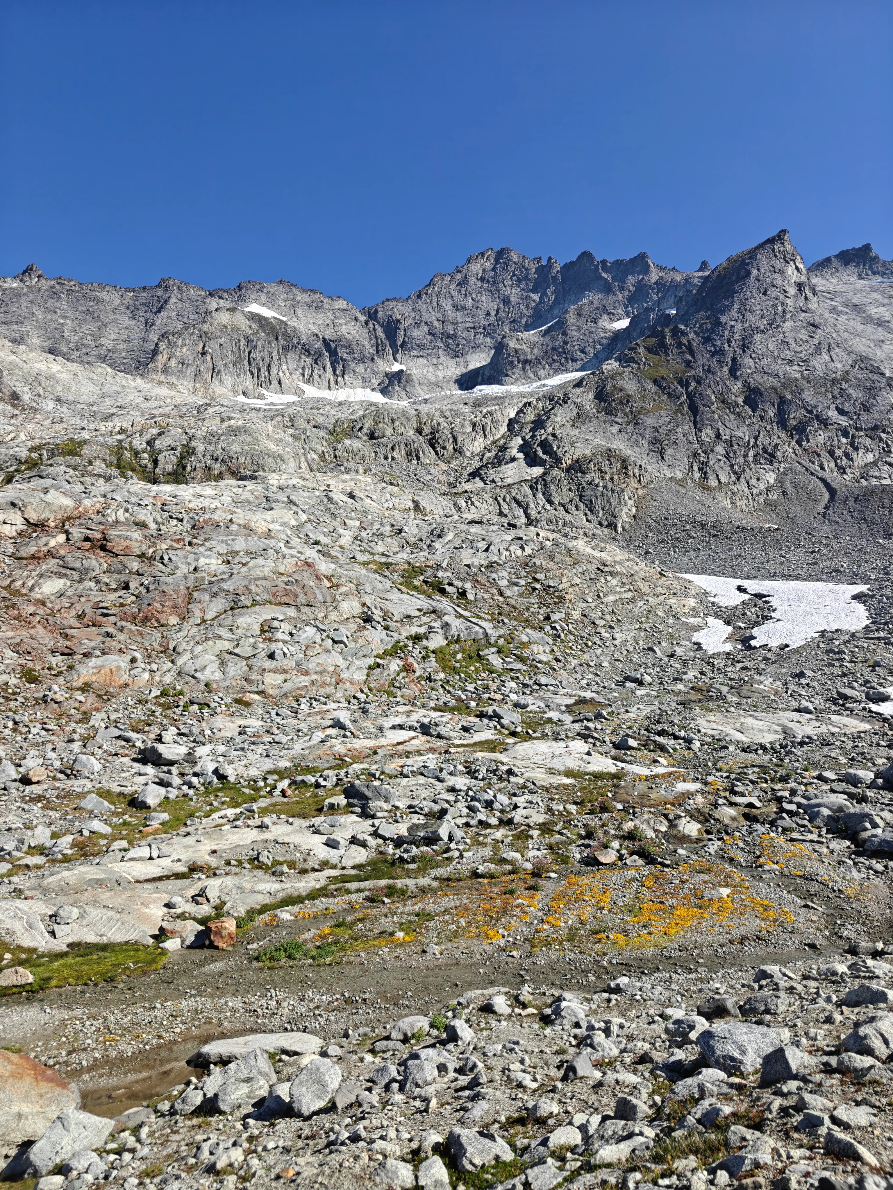 12 slabs below the ridge