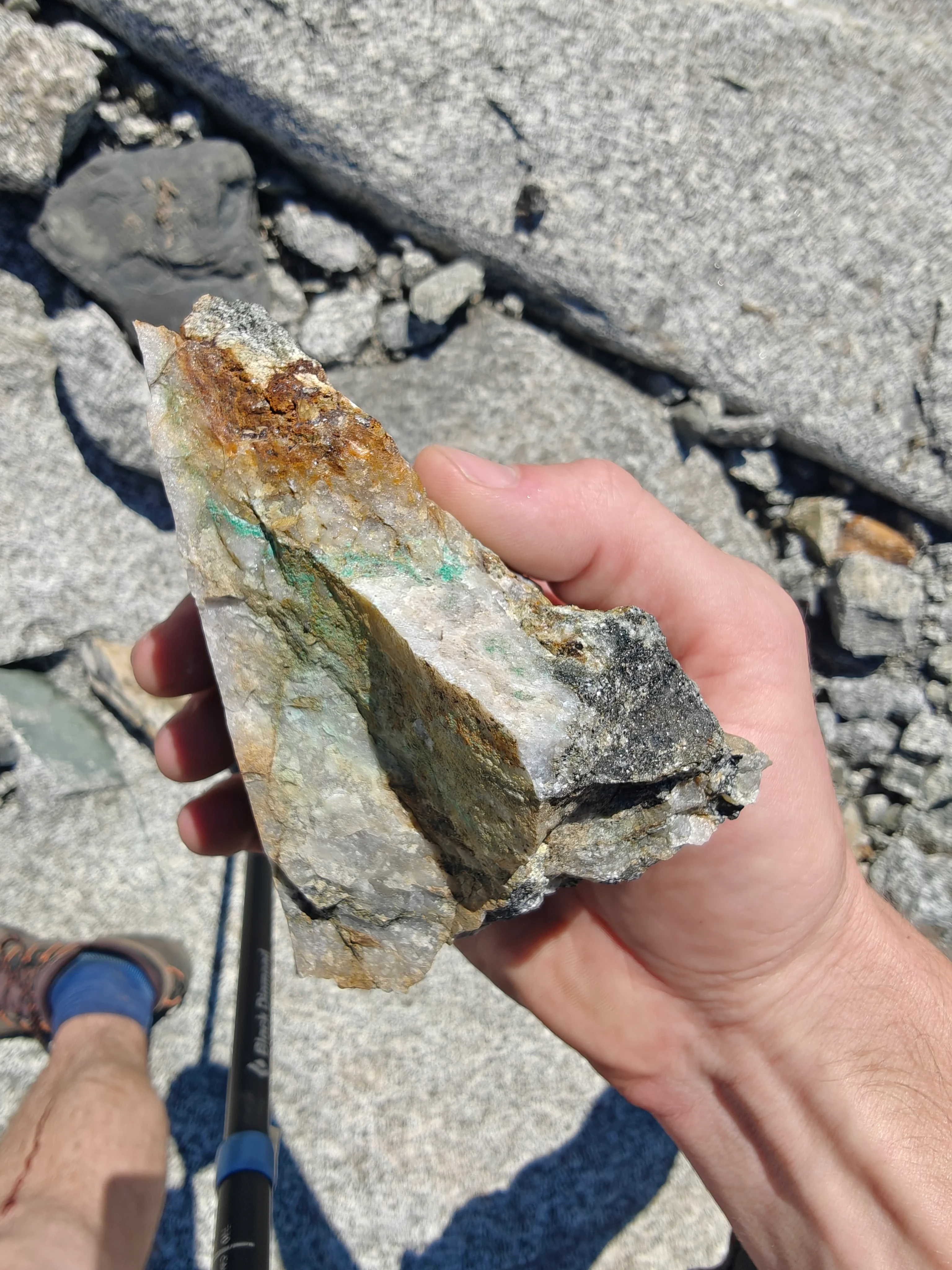 18 green streaked quartz
