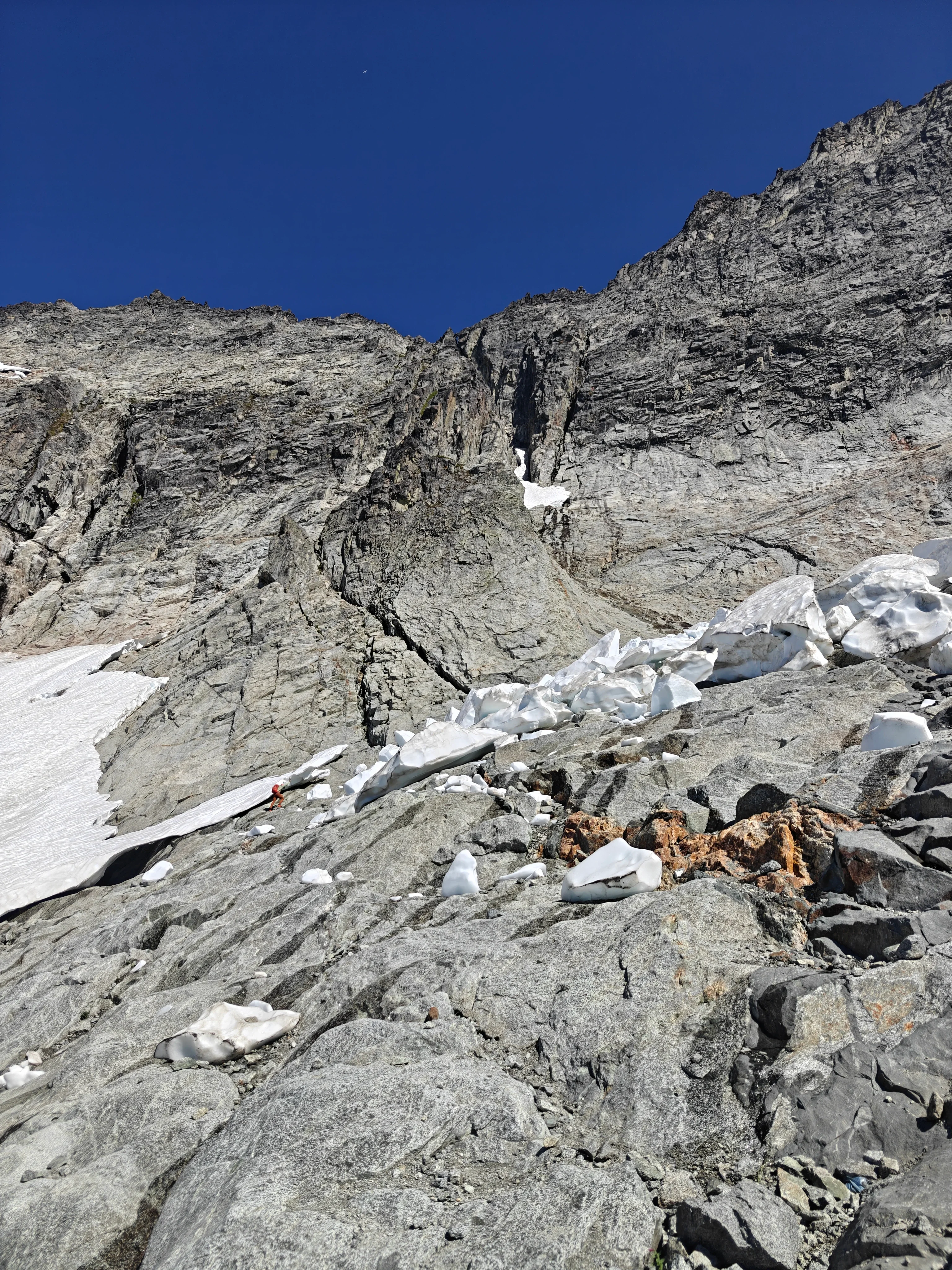 23 below the couloir headwall
